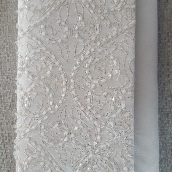 Cocktail party beige satin beaded small - Picture 2 of 5